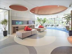 快適な空間のラウンジ