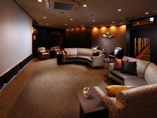 快適な共有ラウンジ