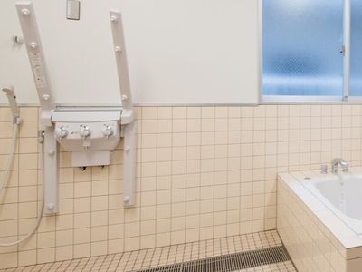 介護用バスルーム設備