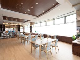 開放的な食堂空間