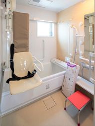 浴室の清潔な設備