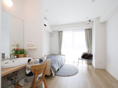 清潔な居室のインテリア