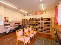 温かみのあるエントランス