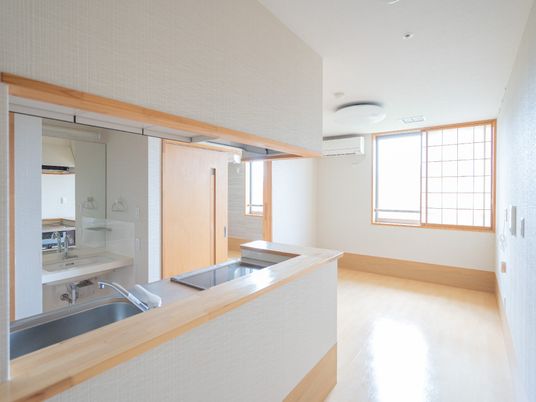 機能的なキッチン付き居室