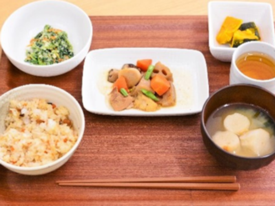 彩り豊かな和食膳