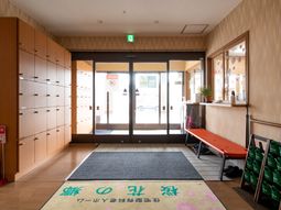 温かみのあるエントランス