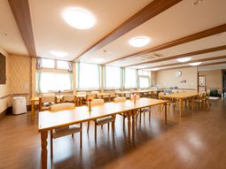 明るいダイニングルーム