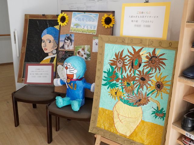 工作活動の風景 創作物 手作り感溢れる工作コーナーです。明るく楽しい雰囲気の中で、創造性を発揮できる環境が整っています。