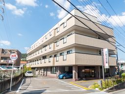 きれいな外観の建物