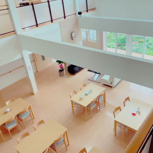 自然光が入る明るい空間