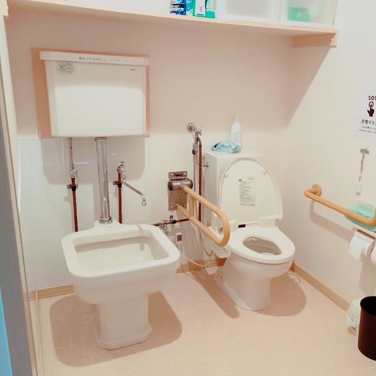 車椅子対応のトイレ  