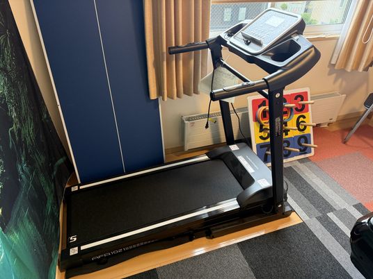 トレッドミルのある部屋