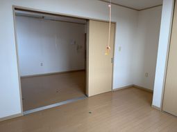 明るい洋室
