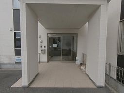 明るいエントランス