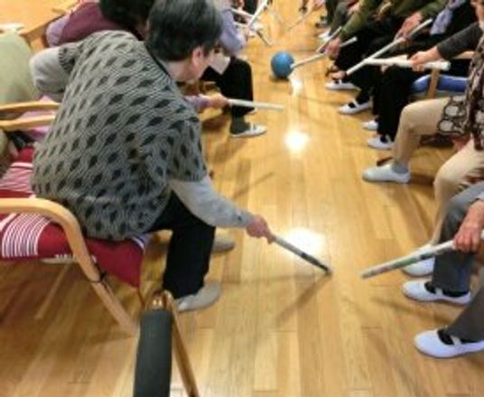 機能訓練を行う方々
