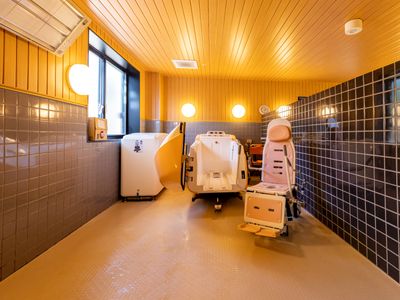 清潔な浴室設備