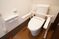 サムネイル 施設の写真 トイレ内には、手すりを設置
