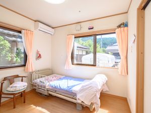 居室とベッド
