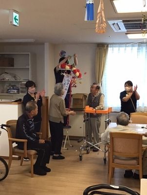 活動風景の居室