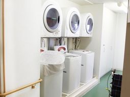 清潔な洗濯機スペース