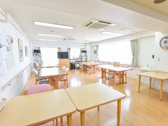 広々とした食堂