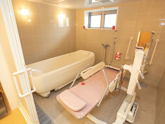 介護用リフト付き浴室