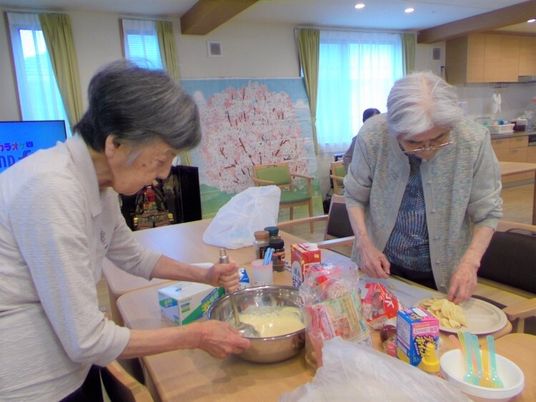 共同料理の風景
