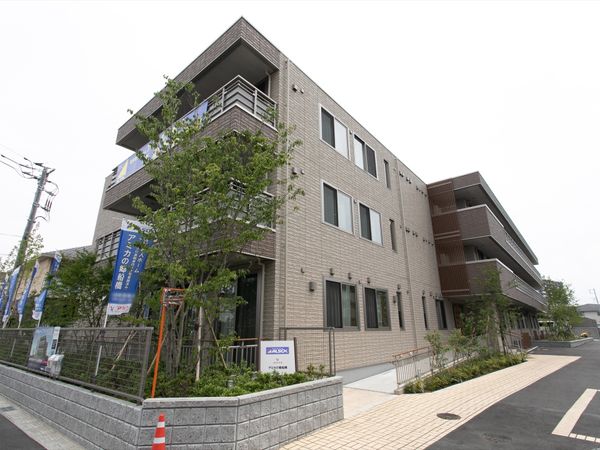 モダンな建物外観イメージ