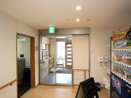 エントランス付近の通路