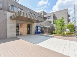 広々としたエントランス