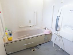 バリアフリー浴室の設備