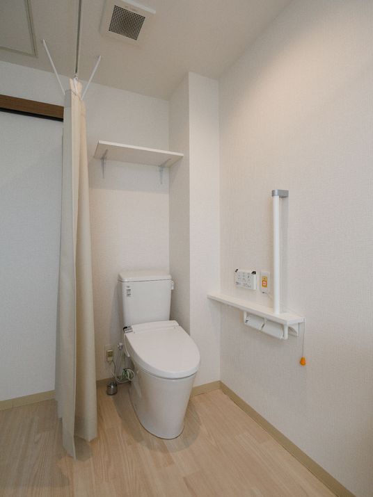 清潔な洋式トイレ空間