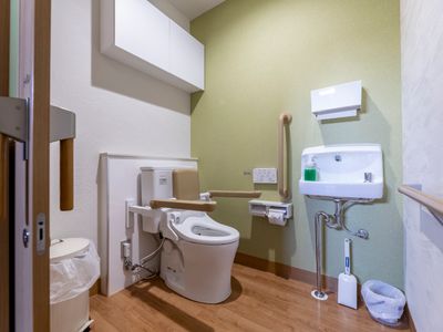 バリアフリー対応のトイレ