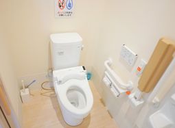 清潔感あるトイレ空間