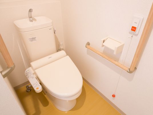 バリアフリーなトイレ設備