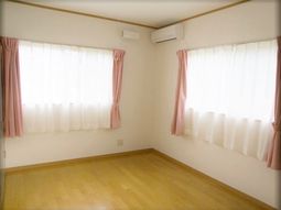 空間広々明るい居室