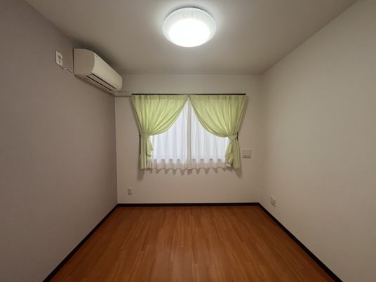 明るい空間の居室