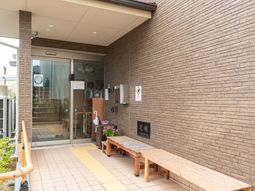 エントランスの外の様子