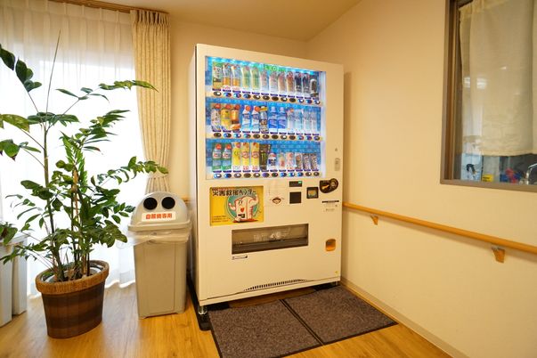 休憩室の自動販売機