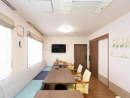 共有リビングの設備