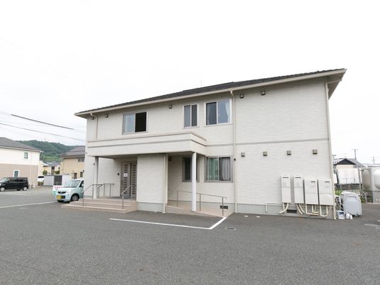 清潔な外観の建物