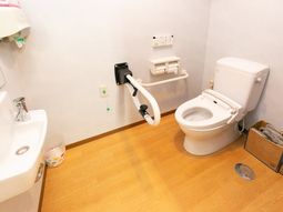 バリアフリートイレ施設