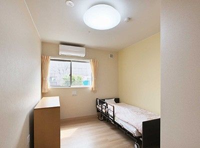 明るい個室居室