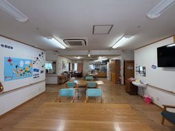 明るい食堂  
