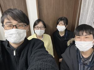 スタッフの集合セルフ  
