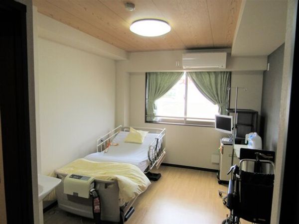 明るく清潔な居室