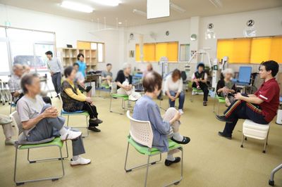 機能訓練中の室内