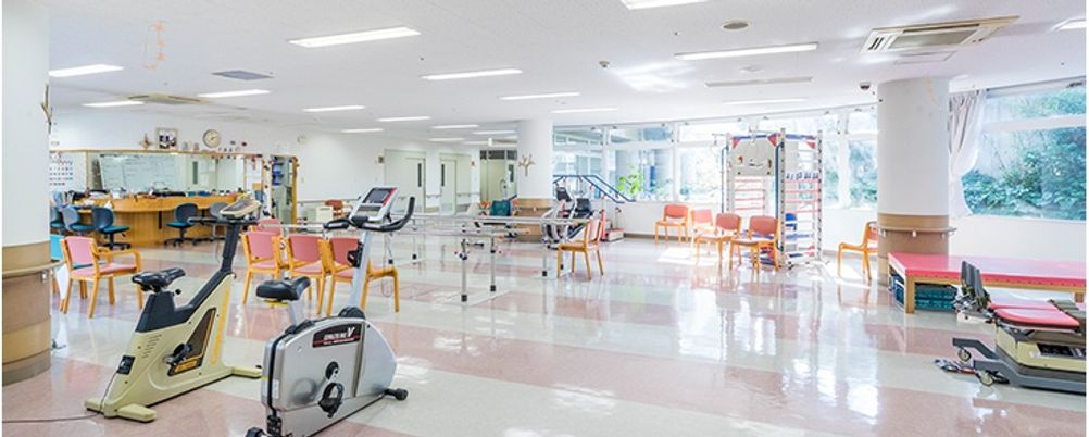 明るい機能訓練室