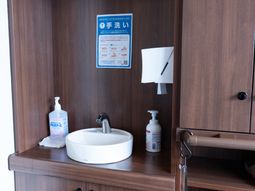 洗面台のある木製家具
