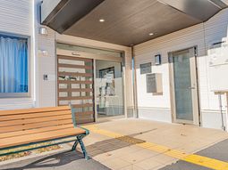 清潔なエントランス風景